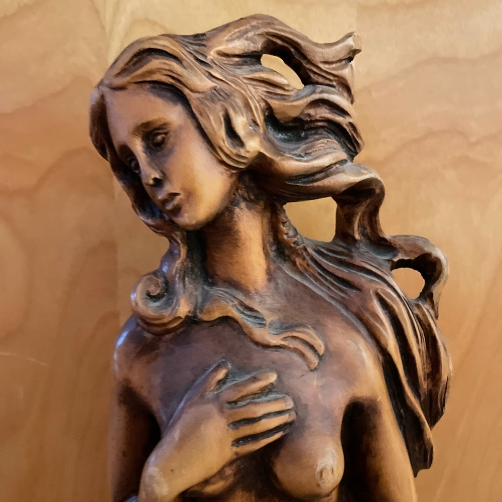 Elegant Brown Home Art Sculpture